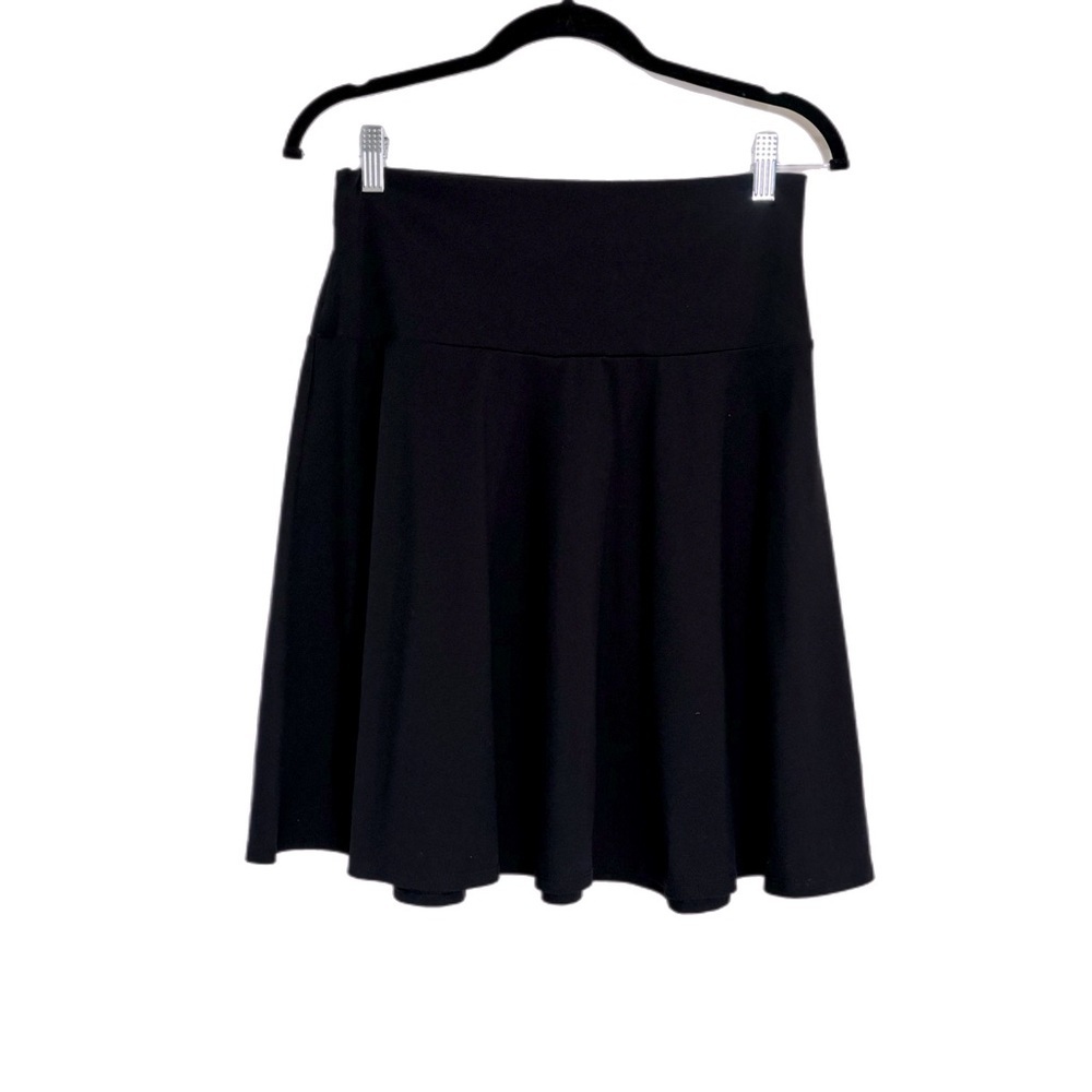 Susana Monaco stretch black flare mini skirt